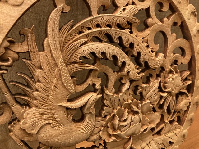 大型天然ラベンダー翡翠細工立体彫り『百花の王 牡丹と百鳥の王 鳳凰