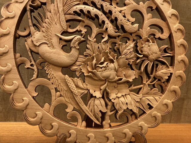 鳳凰牡丹 38cm（龍・鳳凰) 参次元彫刻 | iichi 日々の暮らしを