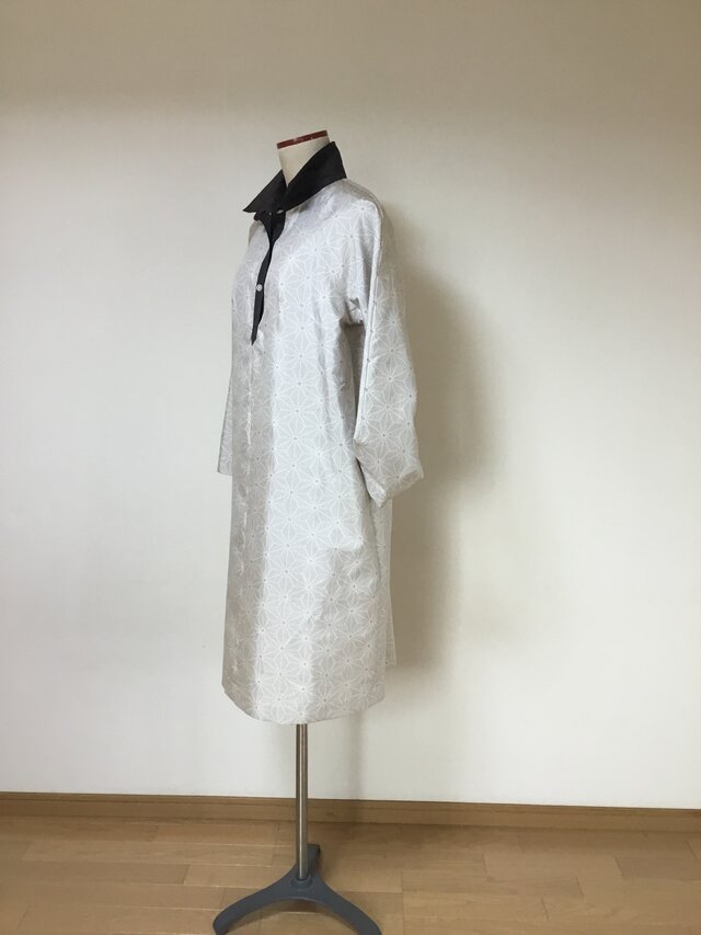 白大島のワンピース 着物リメイク | iichi 日々の暮らしを