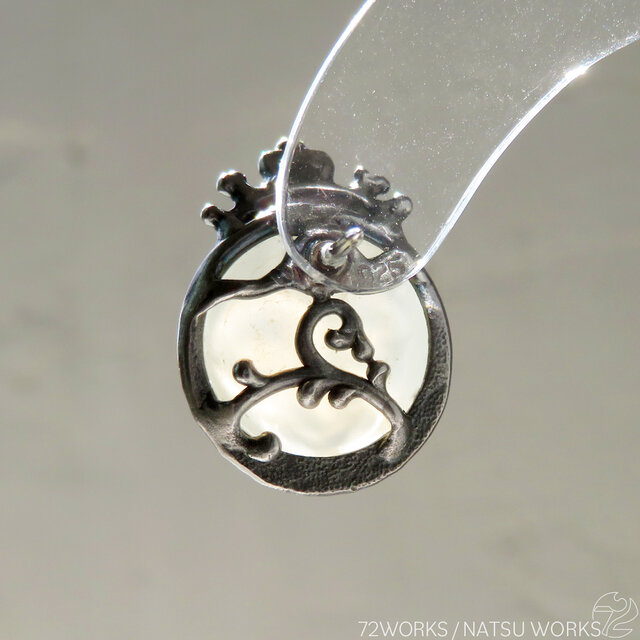 ムーンストーン ブローチ / Face Moonstone Brooch | iichi 日々の