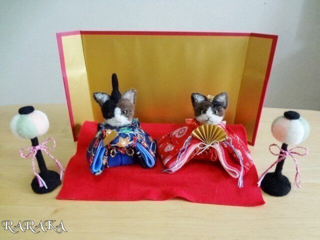 三毛猫のお雛様 | iichi 日々の暮らしを心地よくするハンドメイドや