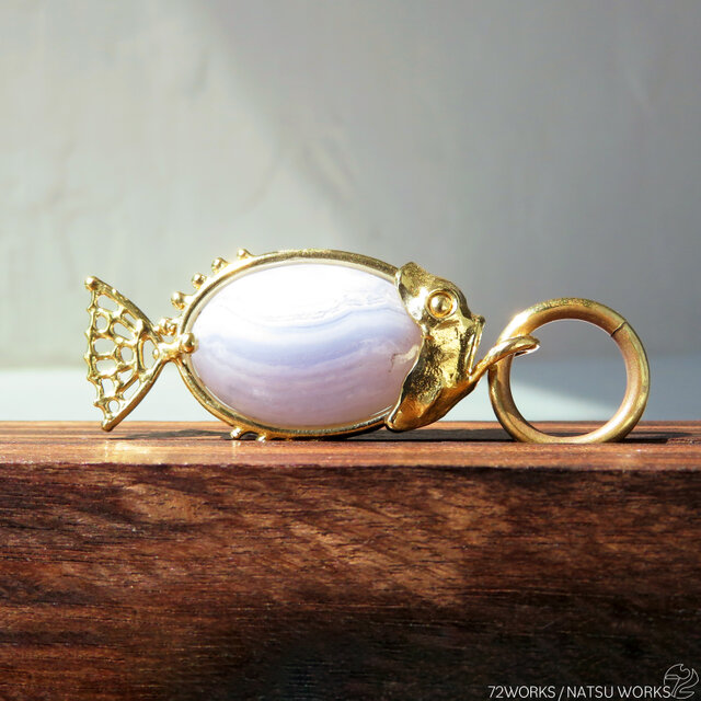 レース アゲート フィッシュ チャーム / Blue Lace Agate Fish charms