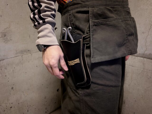 剪定鋏ケース/ブラック | iichi 日々の暮らしを心地よくする