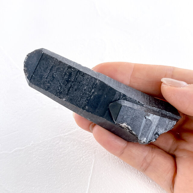 チベット産モリオンB・原石・70g ✧麻ポーチ付き✧黒水晶ポイント