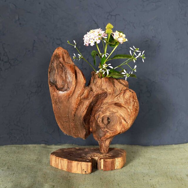 木製彫刻花器