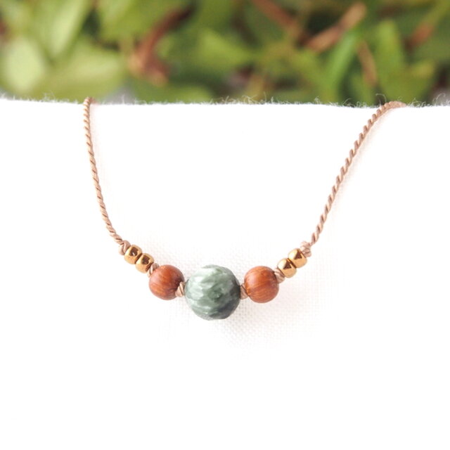 Forest Short Necklace（セラフィナイト×バイヨンウッド）