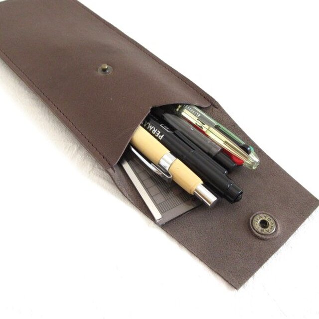 《ゴートスキン》フラットペンケース・モカブラウン・ソフトシュリンク・0105