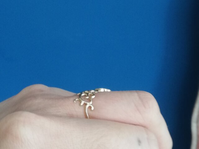 K18 ツタが指に絡みつく、foliage | iichi 日々の暮らしを心地よくする