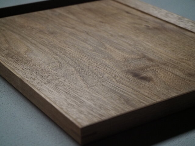 鳴海製陶株式会社　トレイ　正方形　くるみ材ウレタン塗装　LL400-1 鳴海製陶株式会社 トレイ 正方形 くるみ材ウレタン塗装 LL400-1