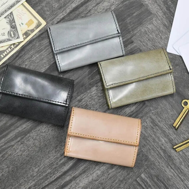 1つの財布で多様な機能! 三つ折り ミニ財布 キーケース 本革