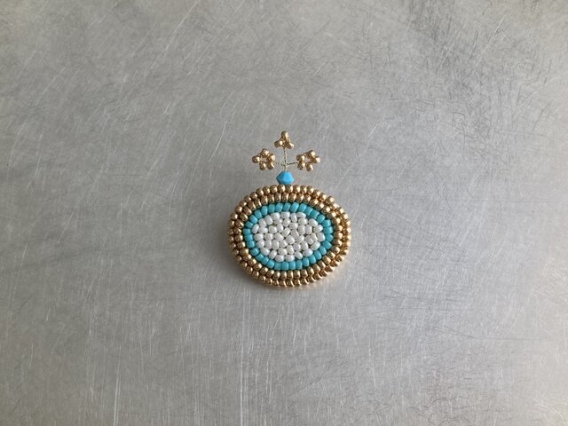 ビーズ刺繍ブローチ 〈水紋2〉 | iichi 日々の暮らしを心地よく