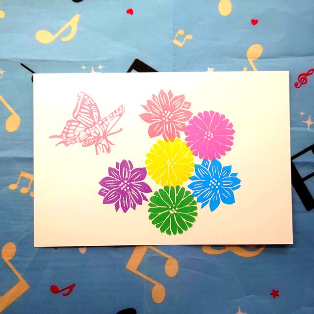 消しゴムはんこ「フラワー・蝶々」3個 | iichi 日々の暮らしを心地よく