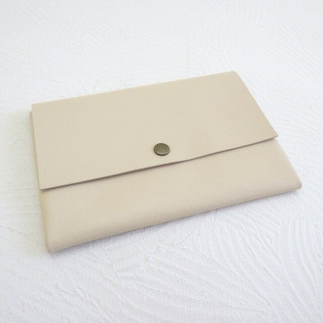 Ａ６、お薬手帳、母子手帳対応《ゴートスキン》一枚革のマルチケース・カードポケット付き・0225