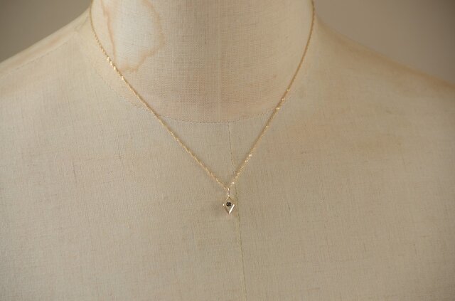 ブラックダイヤモンド　ペンダントトップ Amazon | [Feli Premium Jewelry] K18YG ブラックダイヤモンド