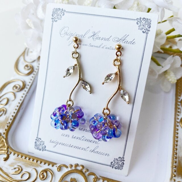 大人のチェコビーズ・1輪のプレゼントピアス5 | iichi 日々の暮らしを