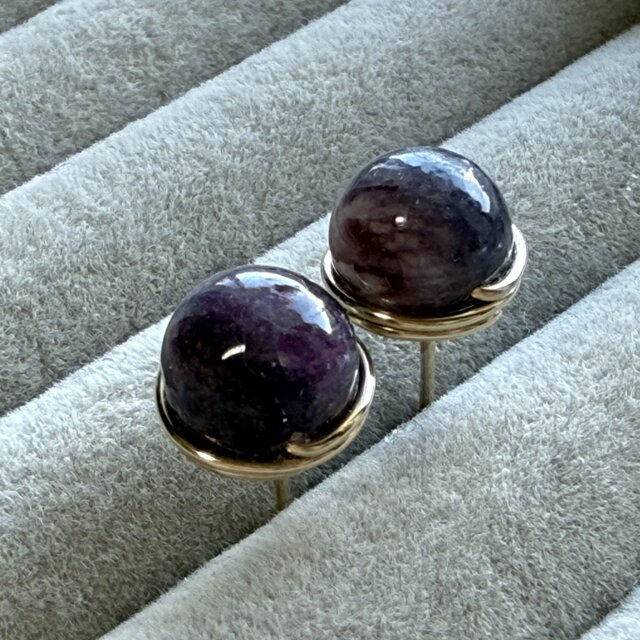 ユニコーン ストーン 1粒ピアス 14kgf ピンク トルマリン レピドライト