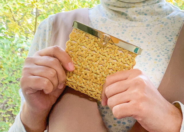 ご縁を結ぶ 水引がま口財布（黄金色） | iichi 日々の暮らしを心地よく