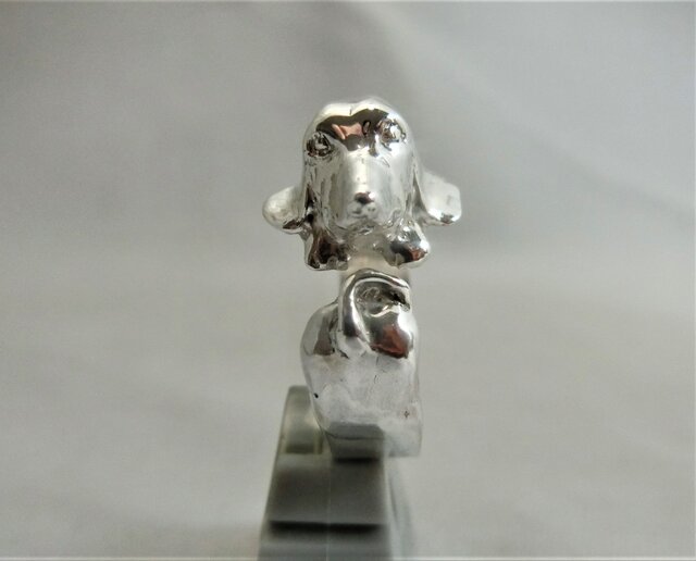 バセットハウンドリング | iichi 日々の暮らしを心地よくする