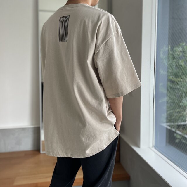 ユニセックス】Lサイズサイドスリット ビッグシルエットTシャツ