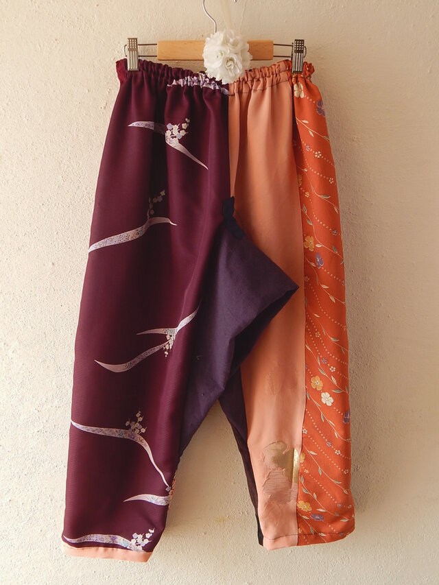 着物・浴衣リメイクサルエルパンツ 紫ｘピンク | iichi 日々の暮らしを 