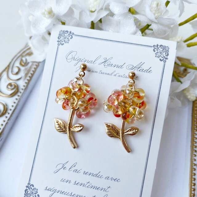 専用です☆お花とホタルガラスとチェコビーズのピアス 大人のチェコビーズ・可憐なガラスの花ピアス2 | iichi 日々の