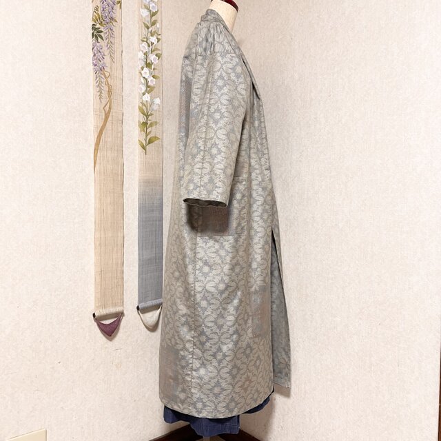 大島紬から作ったローブ 着物リメイク | iichi 日々の暮らしを心地よく 
