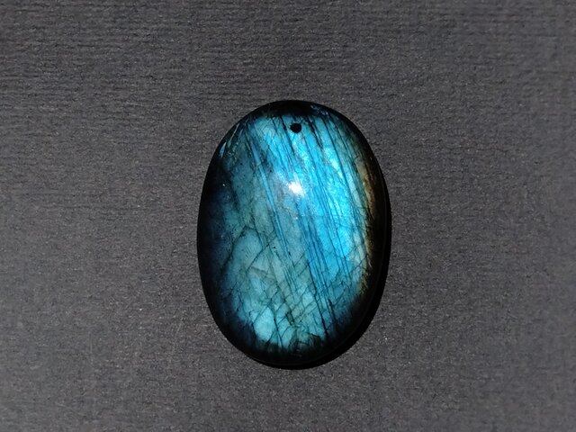 穴あき》ラブラドライト 31x22mm ルース 7 | iichi 日々の暮らしを