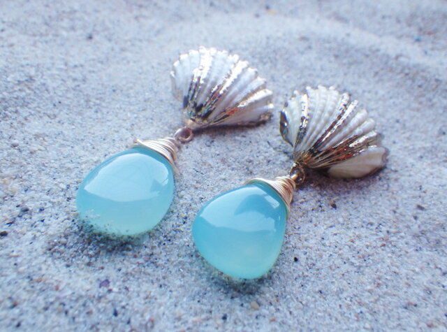 Mermaid Shell Earrings シーブルーカルセドニー☆ピアス