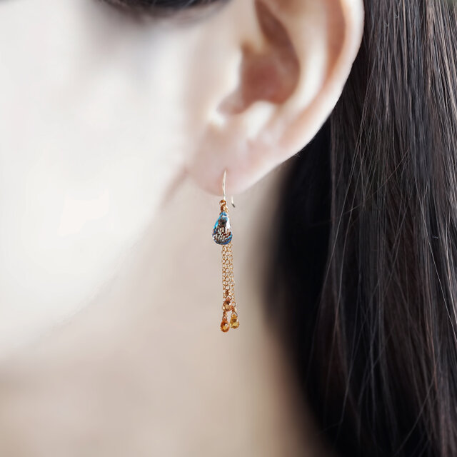 ブルートパーズのシャンデリアピアス 14KGFブルートパーズとオレンジサファイアのアシンメトリー