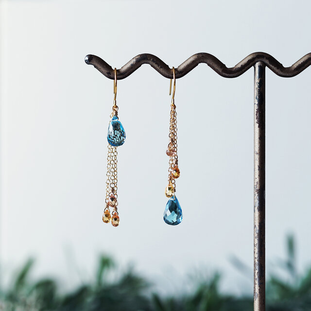 14KGFブルートパーズとオレンジサファイアのアシンメトリー