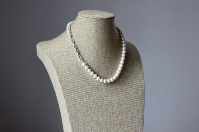 n257c【厳選✧】高級淡水パールネックレス　シルバー　ハンドメイド　使いやすい 淡水パールとシルバーチェーンのネックレス | iichi 日々の