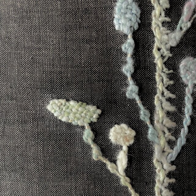 一点もの】刺繍 ファブリックパネル 『Flower,i.』 | iichi 日々の