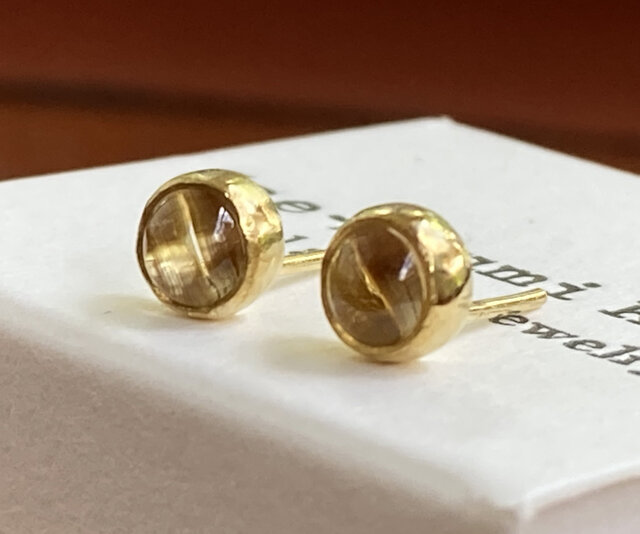 天然キャッツアイ・ルチルクォーツ ◇ K24（純金）スタッド