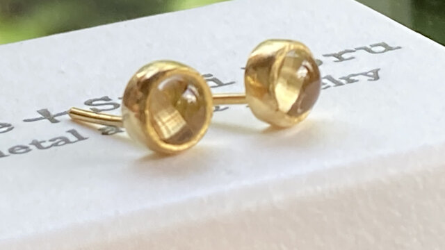 天然キャッツアイ・ルチルクォーツ ◇ K24（純金）スタッド