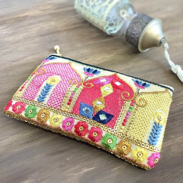 マハラジャ】畳縁＆インド刺繍リボン ぺたんこ ミニポーチ 小銭入れ