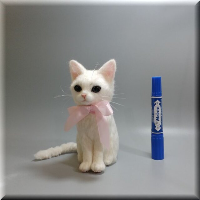 羊毛フェルト 猫 白猫 ねこ ネコ 猫フィギュア | iichi 日々の暮らしを