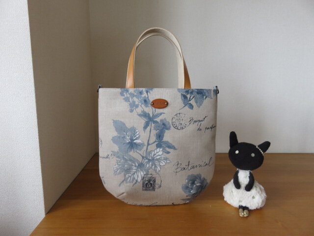 yuwa花柄リネン生地のおさんぽトートバッグ iichi ハンドメイド・クラフト作品・手仕事品の通販