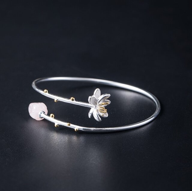 シルバー 花模様 バングル　ビンテージバングル 1884年 シルバー 花模様 バングル（c.1884 Silver Flower Bangle