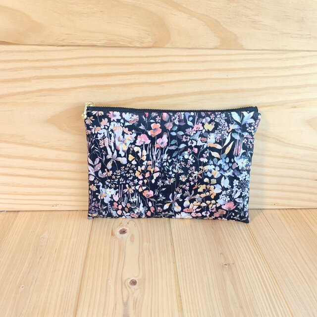 リバティ 20cmファスナー フラットポーチ ポケット付 ＜Felda