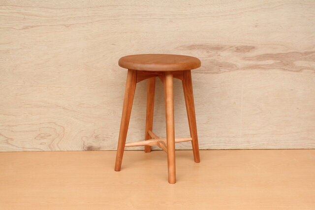 天然木 スツール ブラック 旭川家具 スツール | Stacking Stool 02 センの木 | 革座