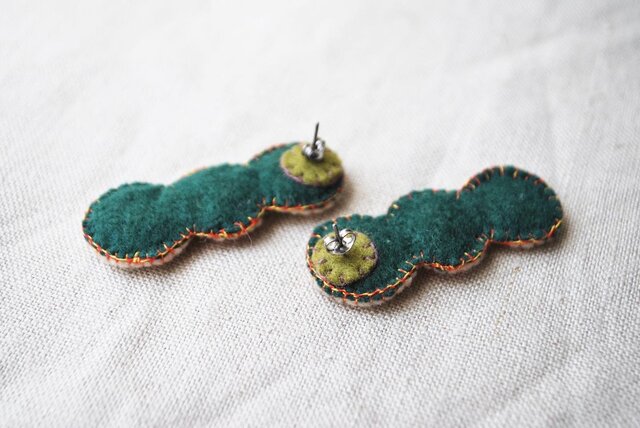 まる3つミラー刺繍ピアス | iichi 日々の暮らしを心地よくする