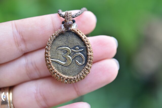 仕事の神様☆ガネーシャ マクラメネックレス1066 | iichi 日々の暮らし