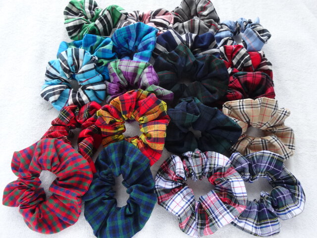 タータンチェック柄のシュシュ | iichi 日々の暮らしを心地よくする