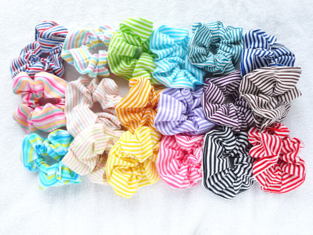 ストライプなシュシュ | iichi 日々の暮らしを心地よくする