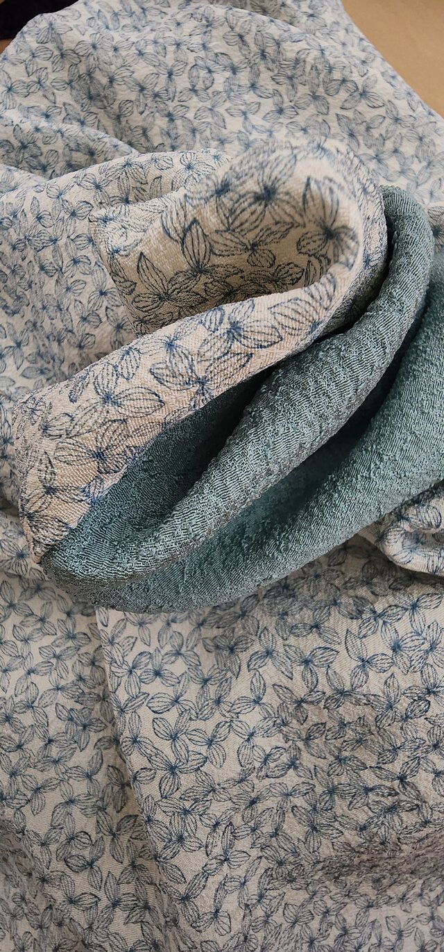 絹 silk 着物 ちりめん ボリュームたっぷりの ロングサーキュラー