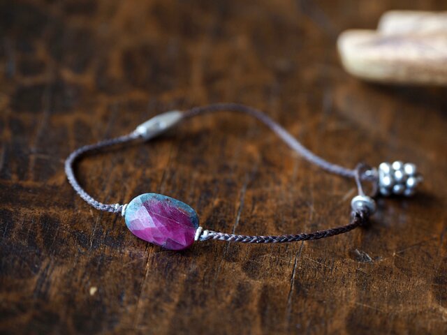 ルビゾイのブレス Ruby in zoisite- wax_code bracelet | iichi 日々の暮らしを