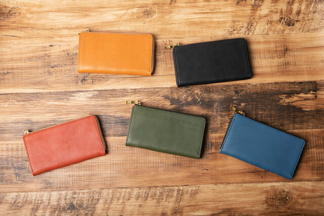 【CPC-L24】ミニマ 楽天市場】マルニ MARNI PFMO0108Q0 P5298 二つ折り財布