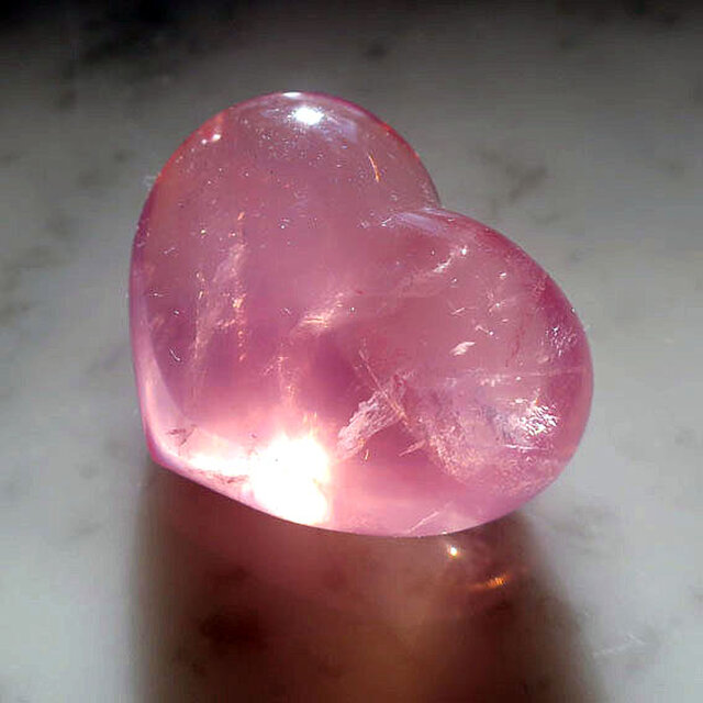 ピンククォーツ ハート 天然石 置物 スターローズクォーツ ハート 天然石 置物 コレクション 大きめ ピンク