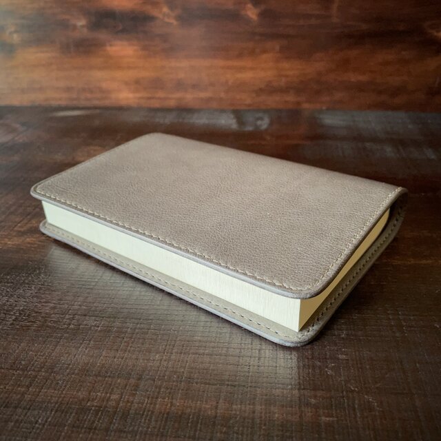 《文庫本サイズ》レザーブックカバー（Topo）