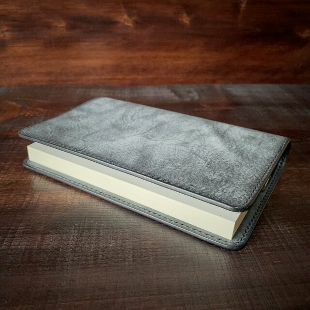 《新書判サイズ》レザーブックカバー（ブラック）